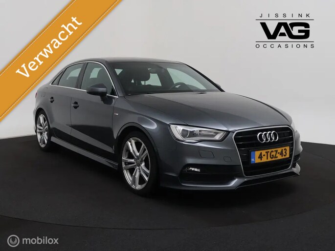 Audi A3 Limousine 1.4 TFSI S Line LED Leer Cruise Clima PDC