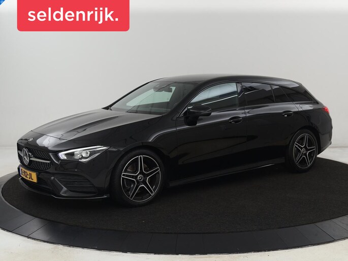 Mercedes-Benz CLA 200 AMG | Stoelverwarming | Camera | Leder/Alcantara | Sfeerverlichting | Park Assist | Full LED | Navigatie | Widescreen | Climate control | Bluetooth | Cruise control