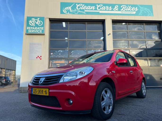 Dacia Sandero 1.6 Lauréate