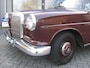 Mercedes-Benz 190-Serie 190 Automaat 190 D Staat in de Krim