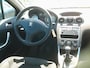 Peugeot 308 1.6 THP XT feline zeer lux,s panoramadak lmv airco ecc cruisecontrol. klap spiegels