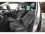 Volkswagen Passat GTE incl winterset Virtual Panodak Leer Camera Trekh