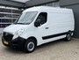 Opel Movano 2.3 CDTI L2H2 126pk Airco Cruise controle Trekhaak 2500 kg Camera Parkeerhulp achter Euro 5 Bpm vrij 1e eigenaar Dealer onderhouden Ook ideaal voor ombouw naar camper !!
