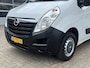 Opel Movano 2.3 CDTI L2H2 126pk Bpm vrij Airco Cruise controle Trekhaak 2500 kg Camera Parkeerhulp achter Euro 5 Bpm vrij 1e eigenaar Dealer onderhouden Ook ideaal voor ombouw naar camper !!