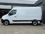 Opel Movano 2.3 CDTI L2H2 126pk Bpm vrij Airco Cruise controle Trekhaak 2500 kg Camera Parkeerhulp achter Euro 5 Bpm vrij 1e eigenaar Dealer onderhouden Ook ideaal voor ombouw naar camper !!