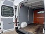 Opel Movano 2.3 CDTI L2H2 126pk Bpm vrij Airco Cruise controle Trekhaak 2500 kg Camera Parkeerhulp achter Euro 5 Bpm vrij 1e eigenaar Dealer onderhouden Ook ideaal voor ombouw naar camper !!