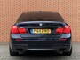 BMW 7-Serie 740d High Executive M-pakket | Head-Up Display | Softclose | Adaptieve cruise control | 19" Lichtmetaal  | Camera | Leder | Navigatie | Elektrisch Stuurwiel | Stuurwielverwarming