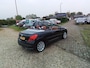 Peugeot 206 CC 2.0-16V Een NL auto en 153000 nap km Airco zeer lux,s.