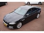 Jaguar XF 3.0d R-Sport + Xenon+Pano-dak+Camera+Navigatie = UNIEK = SUPER AANBIEDING !!