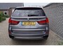 BMW X5 M50D X Drive Autom Panodak Soft Close Head Up Navi 360 Camera Luchtvering Clima x PDC LMV Trekhaak ENZ NL Auto.