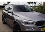 BMW X5 M50D X Drive Autom Panodak Soft Close Head Up Navi 360 Camera Luchtvering Clima x PDC LMV Trekhaak ENZ NL Auto.