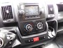 Peugeot Boxer 333 2.0 BlueHDI L3H2 Pro Staat in De Krim Ik ben te huur vanaf €100,00 ex BTW