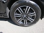 Volvo XC60 2.0 D3 FWD GRIJS KENTEKEN PANO DAK NAVI BLACK LINE DEALER AUTO!!