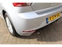 SEAT Ibiza 1.0-96pk TSI Style. NIEUWSTE MODEL. Volautm. airco, camera, elektr ramen v+a, LED verlichting, stoelverwarming, metallic lak, Isofix, LM wielen, Apple Carplay / Android auto etc. In nieuwstaat !