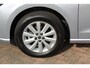 SEAT Ibiza 1.0-96pk TSI Style. NIEUWSTE MODEL. Volautm. airco, camera, elektr ramen v+a, LED verlichting, stoelverwarming, metallic lak, Isofix, LM wielen, Apple Carplay / Android auto etc. In nieuwstaat !