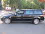 Volvo V70 2.4D Kinetic NAVI CLIMA CRUISE TREKHAAK EX BPM EXPORT!!