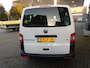 Volkswagen Transporter Kombi 2.0 TDI L1H1 Trendline Baseline Ik ben te huur vanaf €125 per dag Staat in De Krim