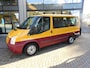 Ford Transit Kombi 300S 2.2 TDCI Ik ben te huur vanaf €100 per dag Staat in DE KRIM