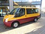 Ford Transit Kombi 300S 2.2 TDCI Ik ben te huur vanaf  €100 per dag Staat in DE KRIM
