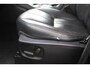 Land Rover Discovery 3.0 SDV6 HSE Panoramadak, Schuif- Kanteldak, Trekhaak, Leder, verwarmbare stoelen en stuurwiel, Camera