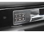 Land Rover Discovery 3.0 SDV6 HSE Panoramadak, Schuif- Kanteldak, Trekhaak, Leder, verwarmbare stoelen en stuurwiel, Camera