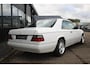Mercedes-Benz 200-Serie 200-500 (W124) 220 CE Automaat, ORIGINEEL!