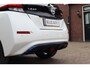 Nissan Leaf | Tekna 40 kWh | 360 Camera | Parelmoer | Lederen Bekleding | Apple Carplay | Zwart Dak