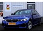 BMW 3-Serie M340i xDrive 374PK M-Sport Aut.*Perfect BMW Onderh.*BTW-Auto*Co-Pilot Pack/Live Cockpit Prof/Apple Carplay-Android/Head-Up Display/360/Navi/Leder Sport/LED/Dodehoek/Rijstrook/ACC/DAB*