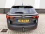 Toyota Avensis Touring Sports 1.8 VVT-i Dynamic AUTOMAAT | Navi | PDC | Trekhaak | ECC |