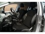Peugeot 2008 1.2 PureTech Allure + APPLE CARPLAY / CLIMATE CONTROL / PAKEERSENSOREN