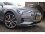 Audi E-tron E-tron 55 quattro advanced 95 kWh Pro Line Plus Autom Panodak Leder Navi Camera Clima Luchtvering Adaptieve Cruise ENZ