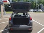 Peugeot 2008 1.2 PureTech 82pk S&S Style NAVIGATIE | Airco | Cruise control | Parkeersensoren | LM-velgen | Bluetooth bellen & muziekstreaming
