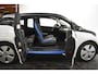BMW i3 Executive 120Ah SOH 100% 42 kWh Warmtepomp CCS Snel lader Camera Stoelver. Navi