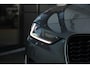 Jaguar XE 2.0 P250 R-Dynamic Black Edition