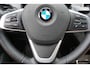 BMW X1 sDrive20i High Executive l Sfeer l HUD l Groot Navigatie l Cruise Adaptief l Camera l Stoelverwarming l LED