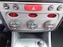 Alfa Romeo 147 2.0 T.Spark Distinctive ( APK KEURING BIJ AFLEVERING! )