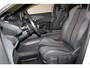 Peugeot 3008 GT-LINE 130PK PARELMOER SCHITTEREND MODEL.