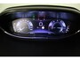 Peugeot 3008 GT-LINE 130PK PARELMOER SCHITTEREND MODEL.