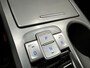 Hyundai Kona Electric EV Premium 64 kWh | BTW-Auto | Lederen Bekleding | Warmtepomp | HUD | Stoel/Stuurverwarming/- & verkoeling | Stuurverwarming | Achteruitrij camera | Apple Carplay/Android Auto | Dodehoek detectie | Keyless | Navigatie |
