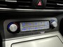 Hyundai Kona Electric EV Premium 64 kWh | BTW-Auto | Lederen Bekleding | Warmtepomp | HUD | Stoel/Stuurverwarming/- & verkoeling | Stuurverwarming | Achteruitrij camera | Apple Carplay/Android Auto | Dodehoek detectie | Keyless | Navigatie |