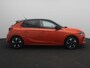 Opel Corsa-e GS Line 50 kWh | PARKEERSENSOREN ACHTER | DONKER GETINTE RAMEN | APPLE CARPLAY & ANDROID AUTO |