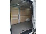 Volkswagen Crafter 35 2.0 TDI L4H3 449WB 3.5T 140PK 2x schuifdeur 3Pers Airco Bluetooth