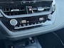 Toyota Corolla 1.8 Hybrid First Edition Navigatie | LED | Parkeersensoren | Stoelverwarming | Keyless Entry- & Start | Nieuw type