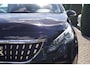 Peugeot 2008 1.2 PureTech Blue Lease Allure Panodak Half Leder Sportstoelen Navi Camera Clima Cruise PDC LMV NL Auto.