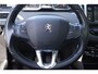 Peugeot 2008 1.2 PureTech Blue Lease Allure Panodak Half Leder Sportstoelen Navi Camera Clima Cruise PDC LMV NL Auto.