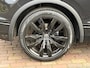 Volkswagen Tiguan 1.5 150pk DSG R-Line Business+ Black Style | Grote navi | PDC | ACC | Stuur en stoelverwarming