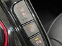 Kia e-Soul 64kWh ExecutiveLine Adaptief cruise control | Stoelverwarming en Koeling | Stuurwielverwarming |  Achteruit rijcamera | Climate control | Keyless start/entry