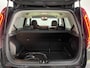 Kia e-Soul 64kWh ExecutiveLine Adaptief cruise control | Stoelverwarming en Koeling | Stuurwielverwarming |  Achteruit rijcamera | Climate control | Keyless start/entry