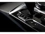 BMW 5-Serie M550i V8 462PK xDrive High Executive*Perfect BMW Onderh.*Bowers&Wilkins Diamond/Co-Pilot Pack/Softclose/Nachtzicht/Head-Up/Apple Carplay-Android/M-Stof/Stoelverw./Stuurwielverw./360/Adapt. Koplampen/Elek. Achterklep/Standkachel/VOL*