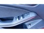 Mercedes-Benz CLA 180 AMG-pakket Pano/Navi/18"/Sportstoelen